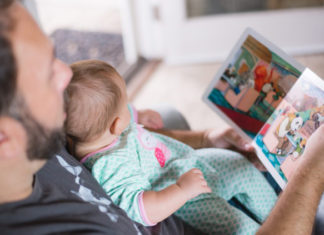 Leggere libri ai propri figli: consigli su come farlo al meglio