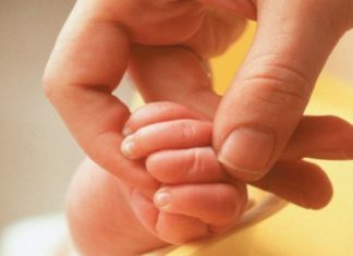 Bonding, affetto e massaggio infantile