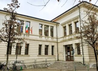 Scuola Primaria “De Amicis”