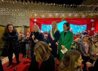 Coro di Natale in Loggia