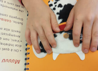 Letture ad alta voce, letture “mammalingua”, letture… al buio?