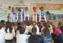La scuola primaria Azzoni ha il naso rosso