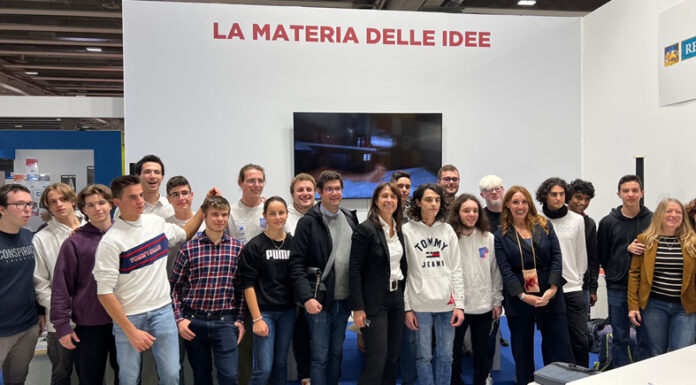 Il Planck al “Job & Orienta”