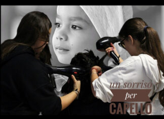 Un sorriso per capello