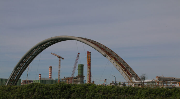 In battello alla scoperta di Porto Marghera