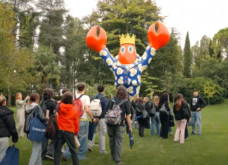 “Cartoline dal futuro”