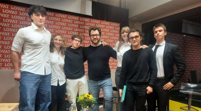 Giornalisti per un giorno in libreria