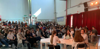 Mediazione tra pari “Invece di giudicare”